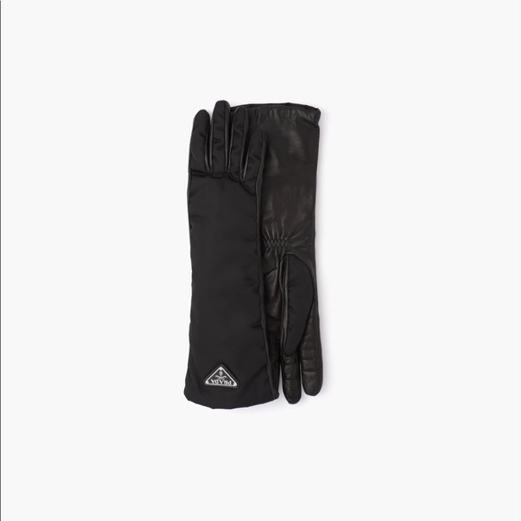Current Season Prada Nylon and nappa leather gloves - Picture 2 of 3